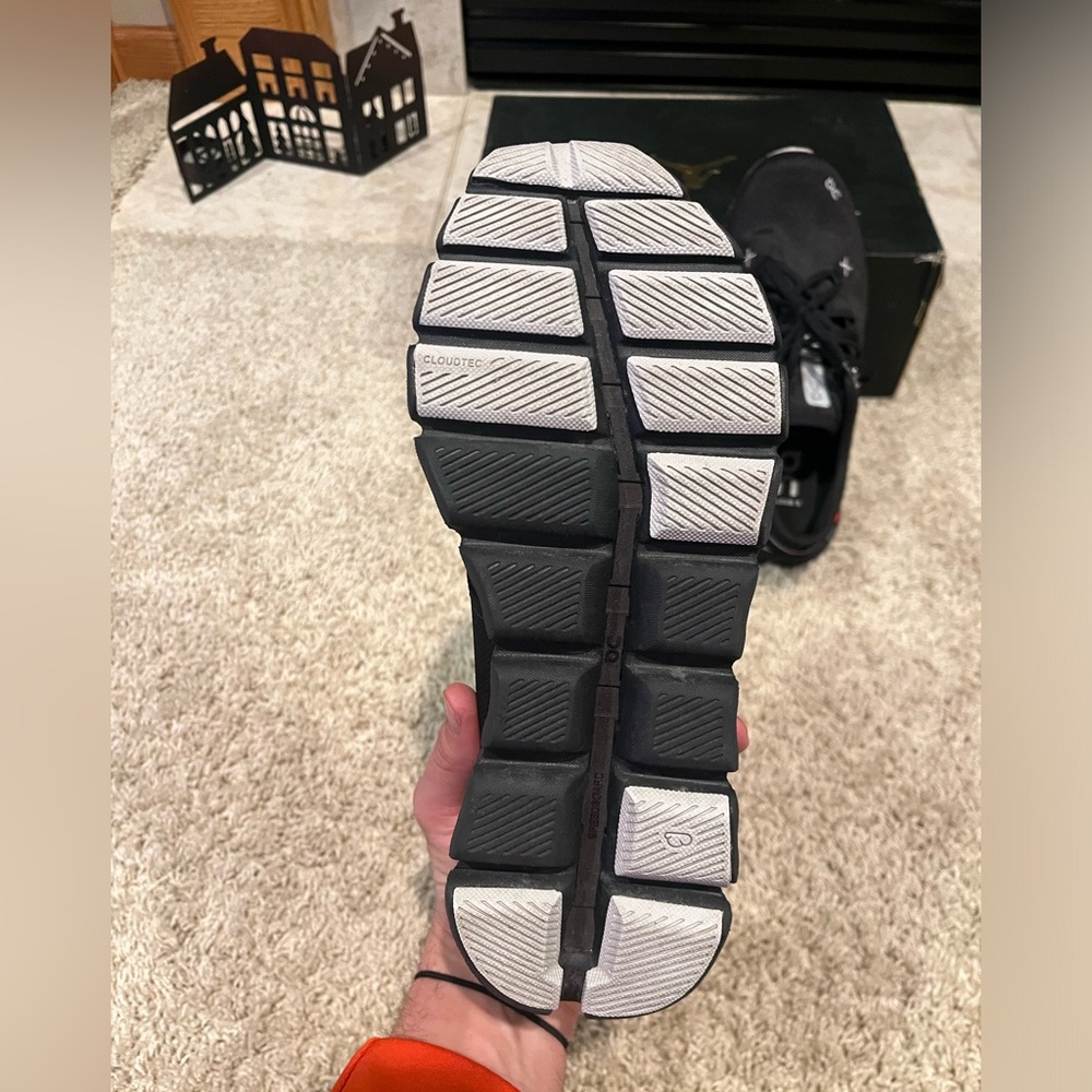 Cloudy C Women's Running Shoes Gently Worn Size 8.5. Great Condition Cloud X - Picture 4 of 8